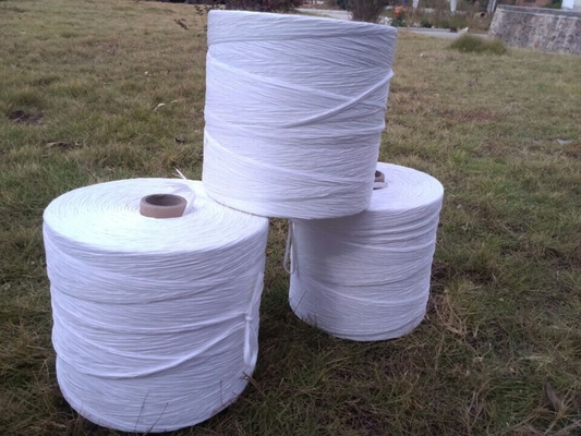 White Colored Added Caco3 PP Fibrillated Yarn 5% Hot Shrinkage Rate Free Sample